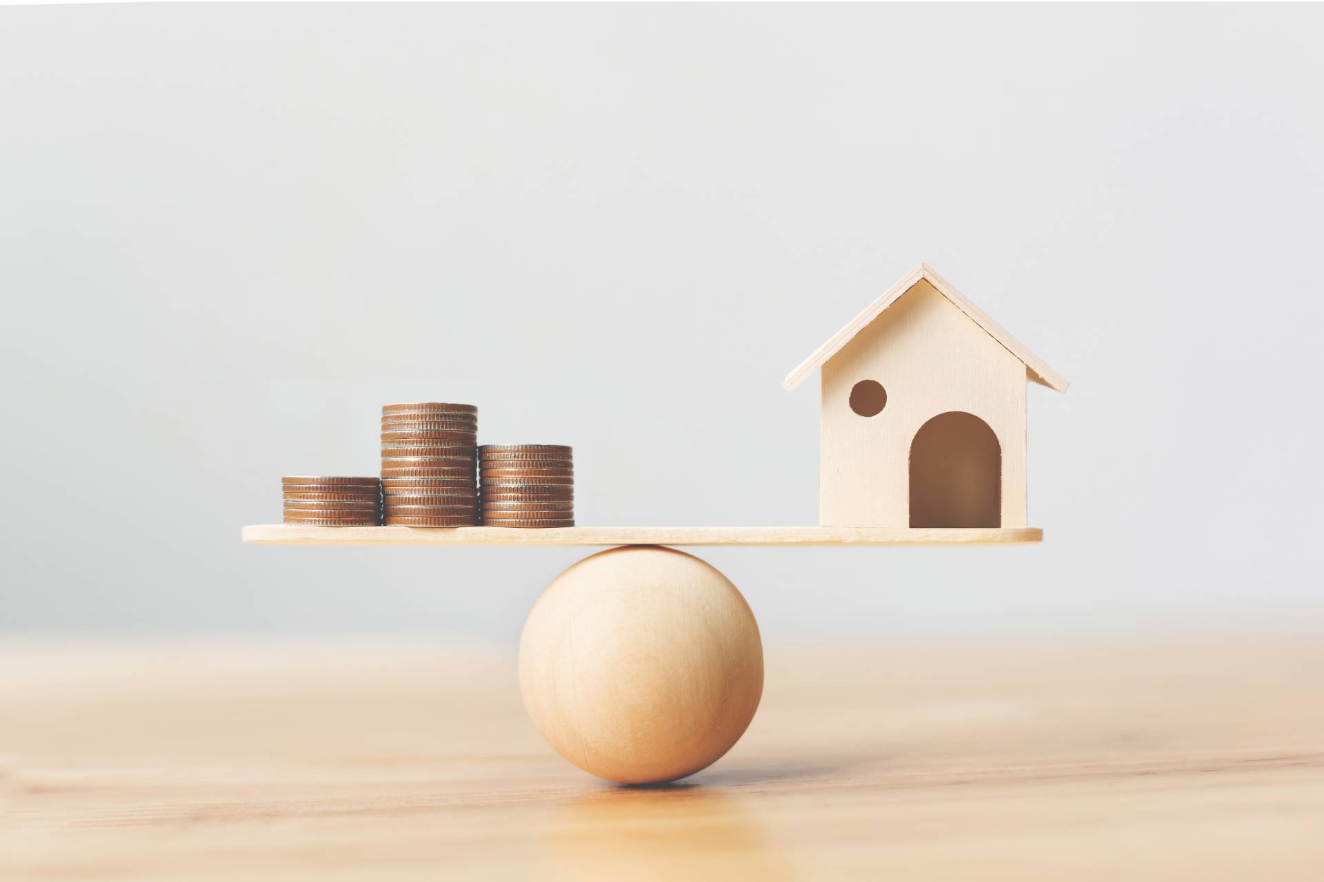 4 Tips para ahorrar dinero mientras pagas el alquiler de tu vivienda